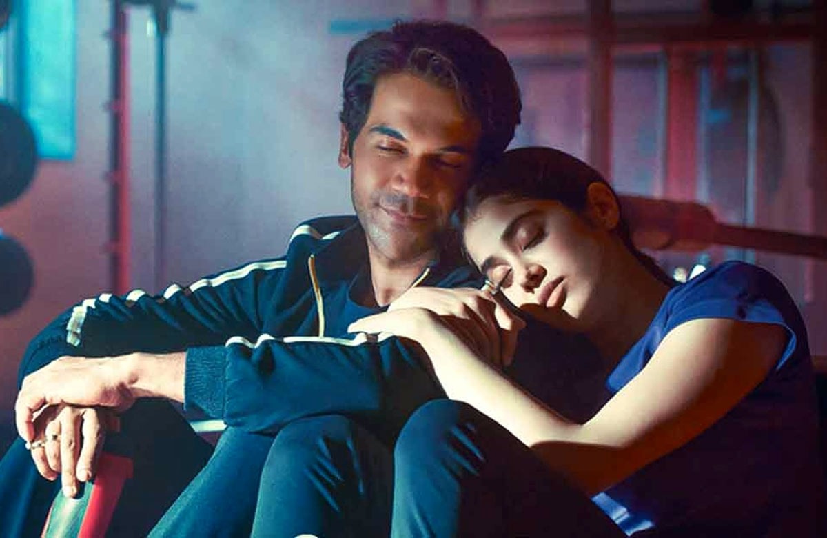 Rajkumar Rao & Janhvi Kapoor in Mr & Mrs Mahi